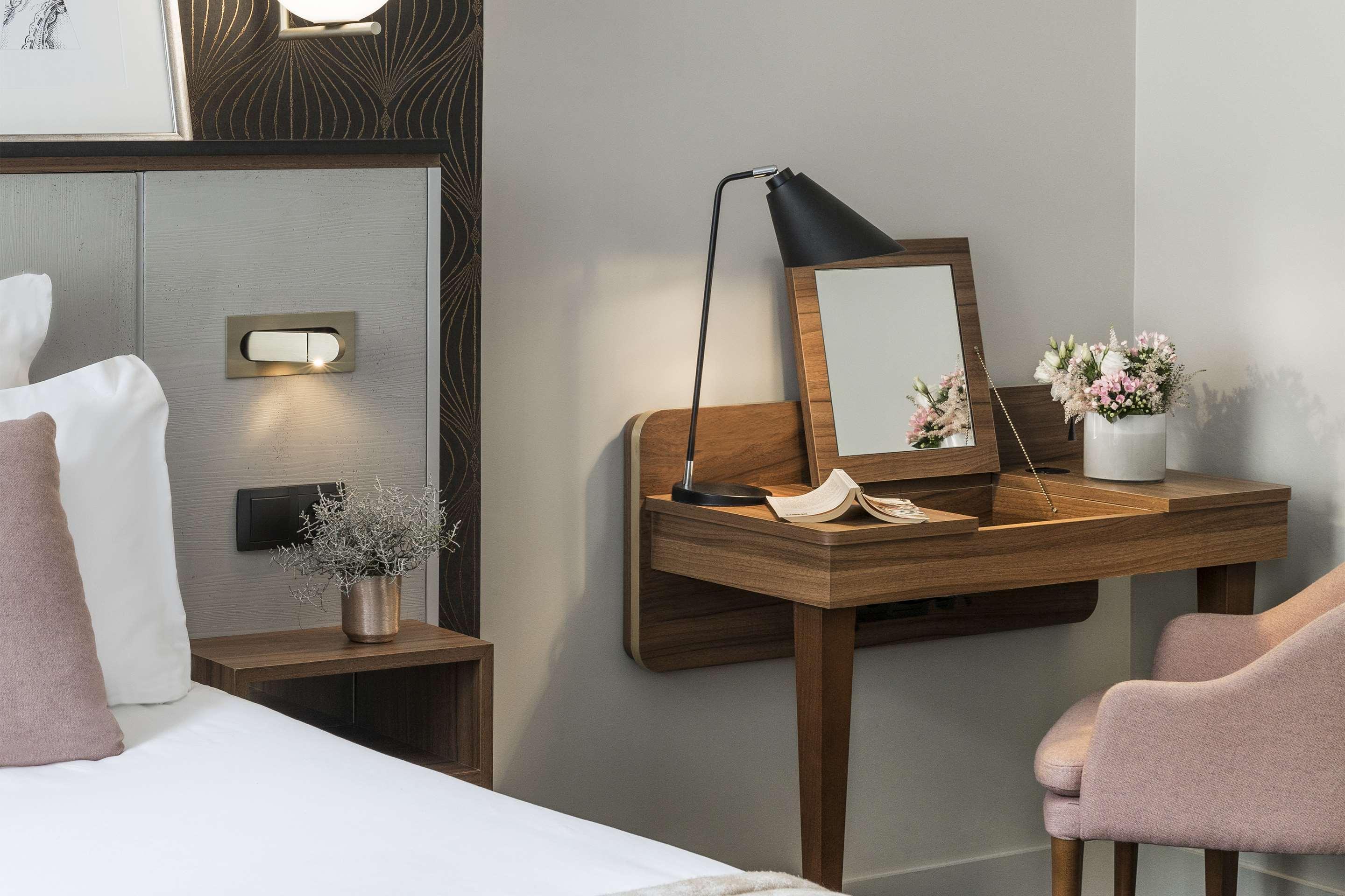Best Western Germantown Inn Bagian luar foto